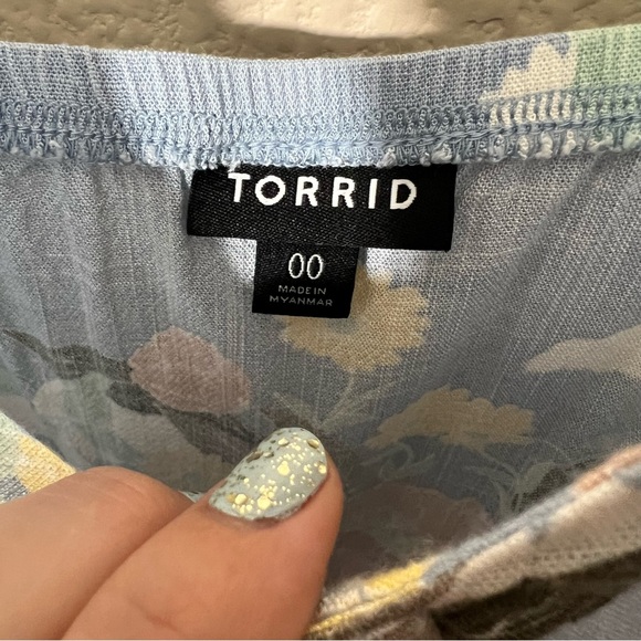 Torrid 00 fit and flare floral print tank top - Picture 11 of 14